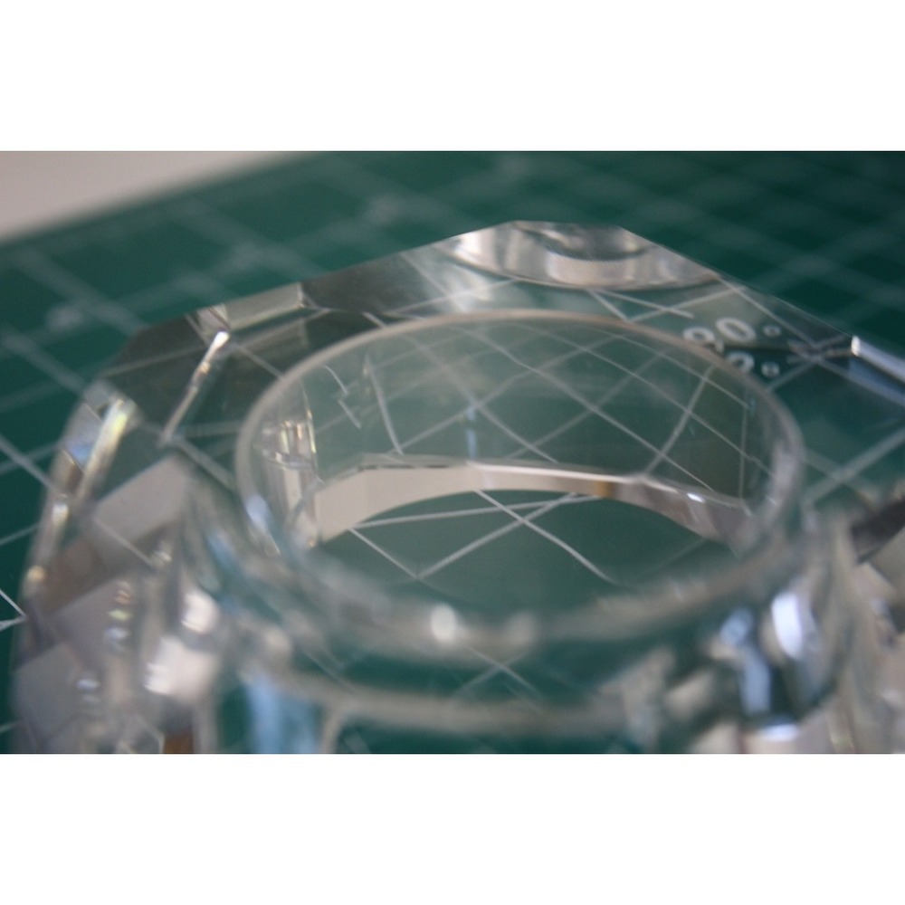 Oleg Cassini Faceted Crystal Glass Tealight Candle Holders Set of 2 Geometric - Picture 6 of 7